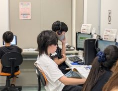 触れているだけでは身につかない力があります