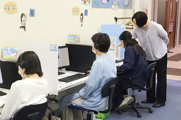 ユーカリが丘教室 学習中の様子