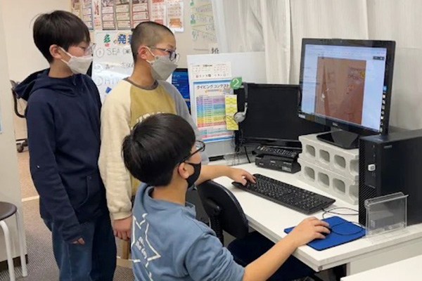 国分寺マルイ教室 Scratchプログラミングコースの様子