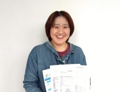 忙しくても続けられる!事務職への再就職も怖くない!年賀状コンテスト金賞を受賞した現役受講生の通い方とは!