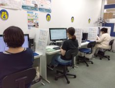 輝く40代、50代女性！スキルを磨く。資格を取得。就職・転職に！