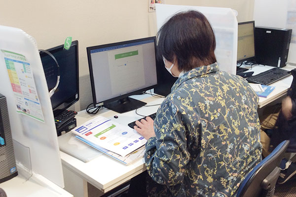 国分寺マルイ教室 受講中の様子