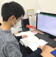 受講生 ‐ Y.O.さん（20代）<br><span class='font13'></span>
